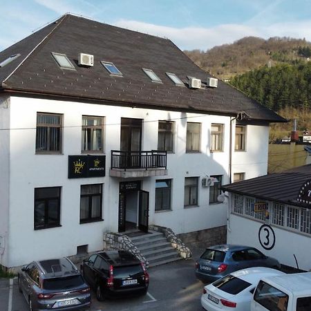 Royal City Apartments Jajce Bagian luar foto