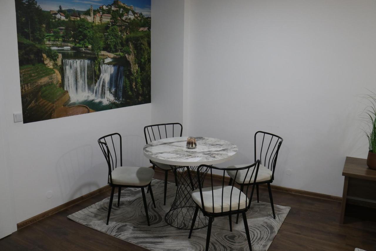 Royal City Apartments Jajce Bagian luar foto