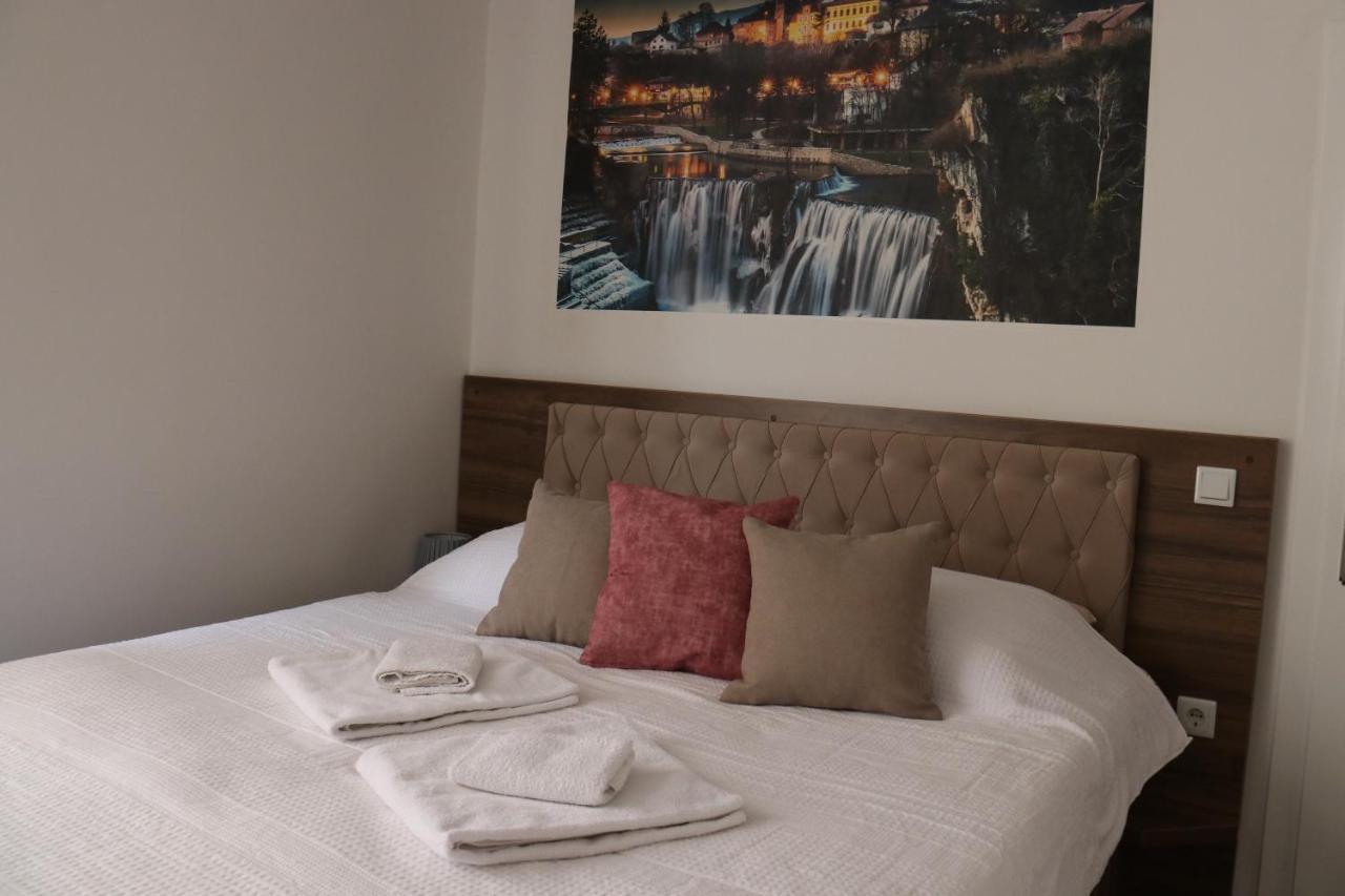 Royal City Apartments Jajce Bagian luar foto