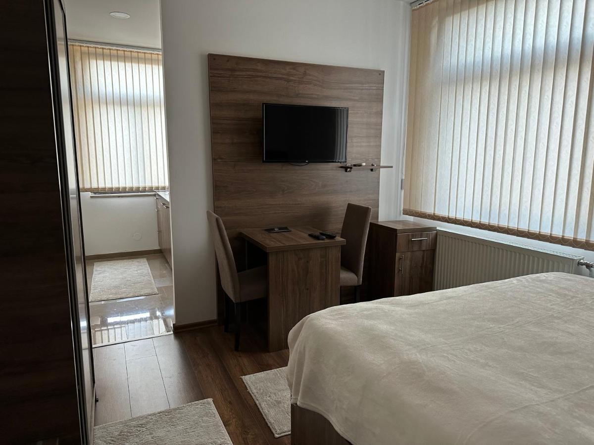Royal City Apartments Jajce Bagian luar foto